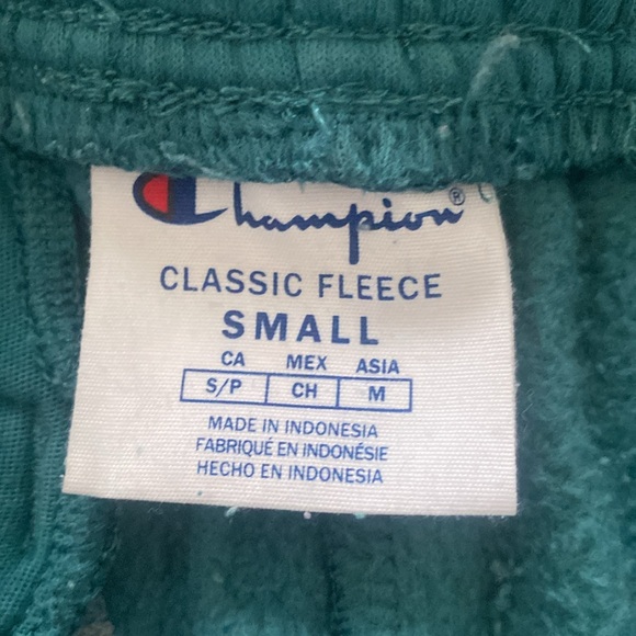 Unisex Champion sweatpants bought through Urban Outfitters. - Picture 3 of 4